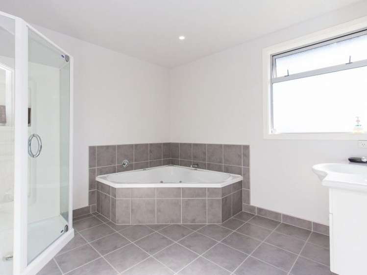 17 Matrica Court Wanaka_12