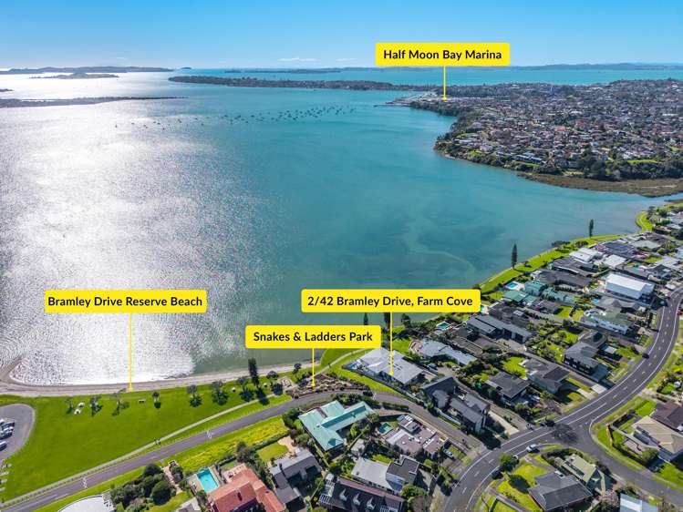 2/42 Bramley Drive Farm Cove_40