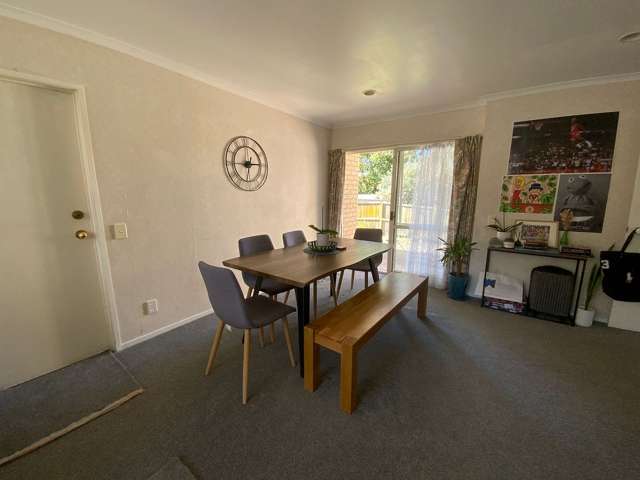 2/246 Cascades Road Botany Downs_4