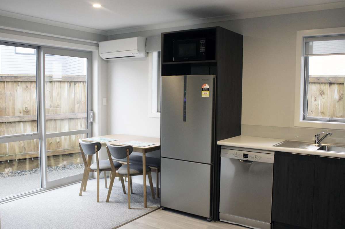 5/20 Rm B Jones Crescent 2