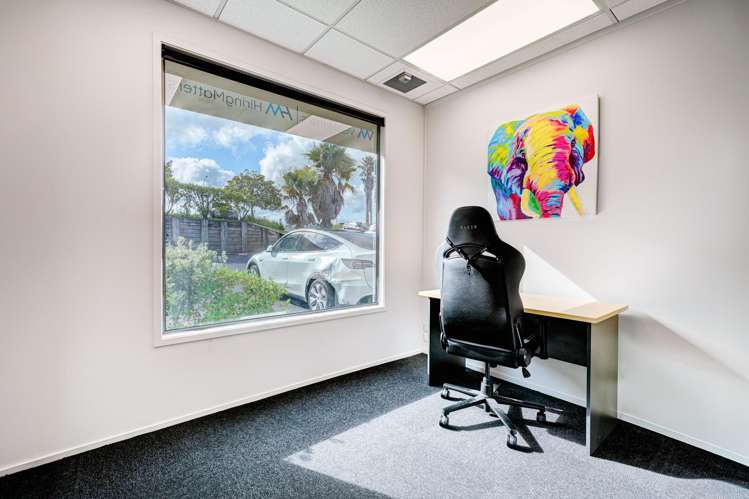 1A/3 Ceres Court Rosedale_9