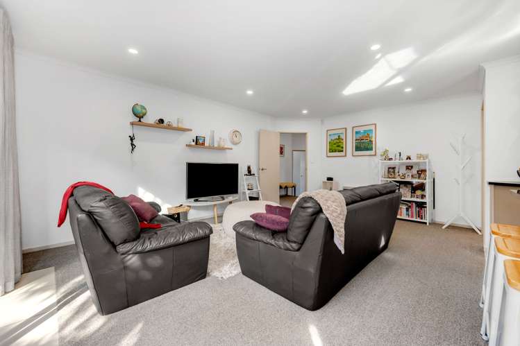 18 Ainwick Road Flat Bush_9