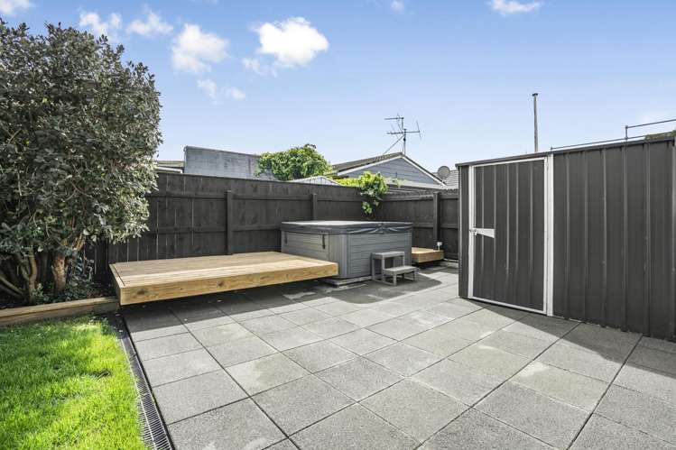 23 Ava Street Petone_24