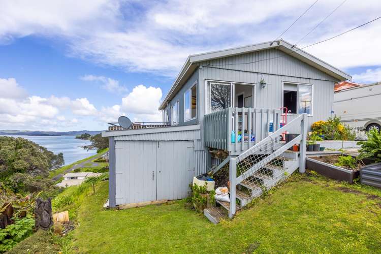 102 Amopo Street Kawhia_20