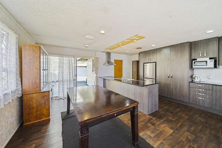 21 Charntay Avenue Clover Park_6