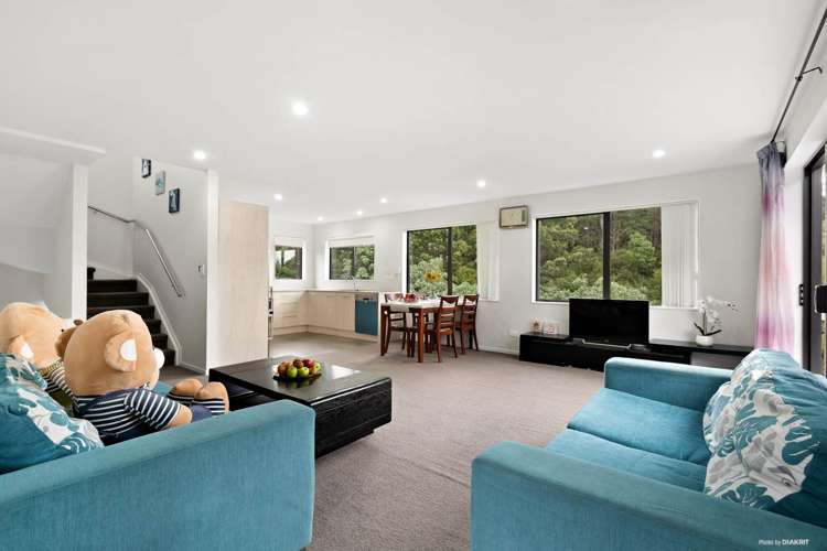 61 Leo Street Glen Eden_7