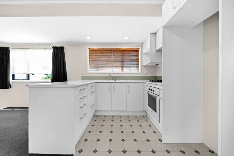 9 & 9A Sherie Place Howick_13