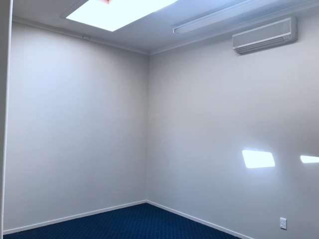 2/225 Dairy Flat Highway Albany_1