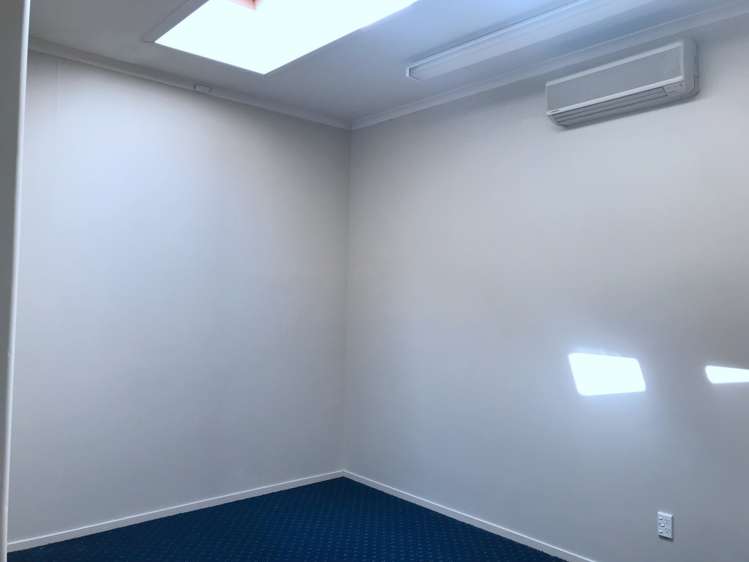 2/225 Dairy Flat Highway Albany_1