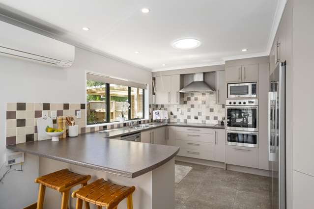 1 Corinth Grove Papamoa Beach_2