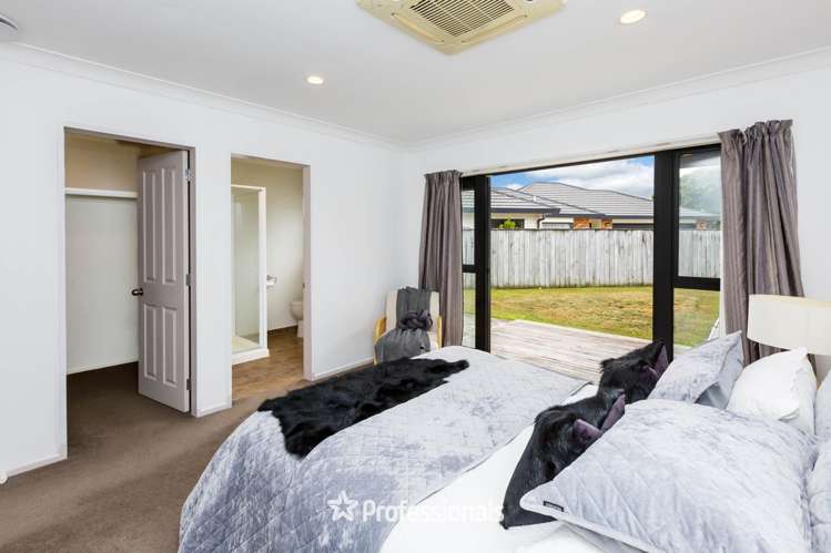 34 Talbot Grove Trentham_11