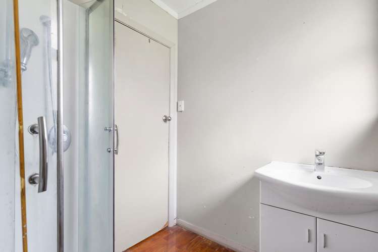 64 Hamill Road Otara_7