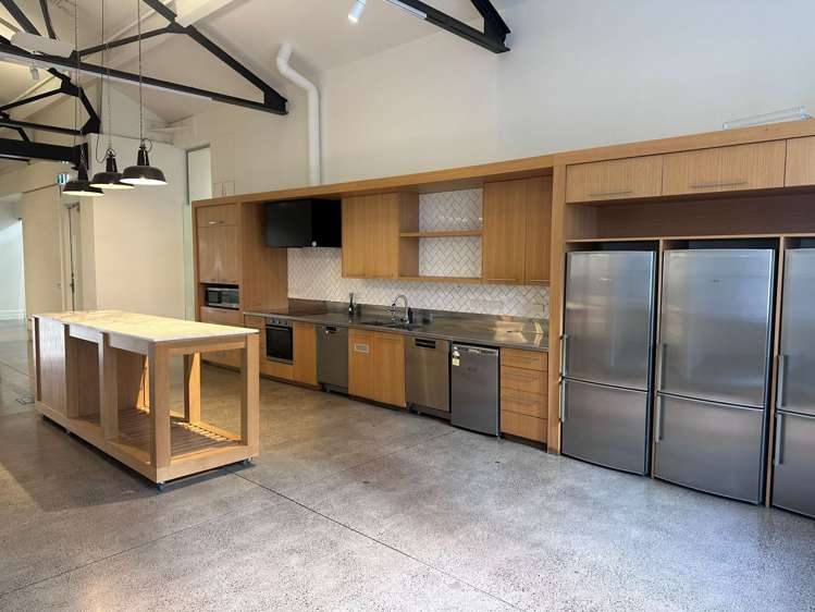 Level 2/18 - 26 Wellesley Street E Auckland Central_4