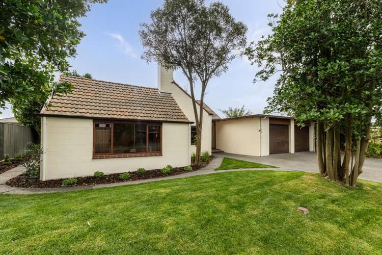 8 Donegal Crescent Tamatea_22