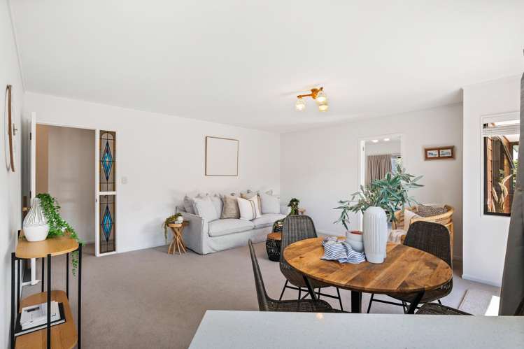 26 Settlers Grove Orewa_11