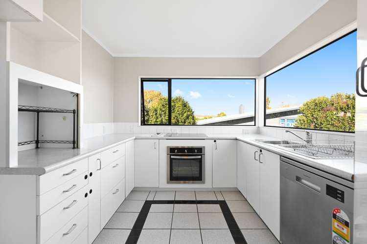 49c Carey Street Maeroa_1