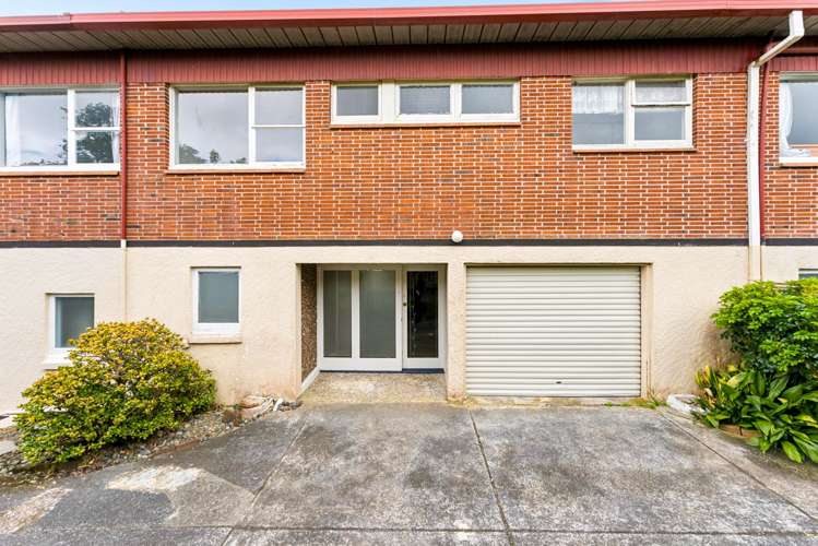 2/5 Braemar Road_0