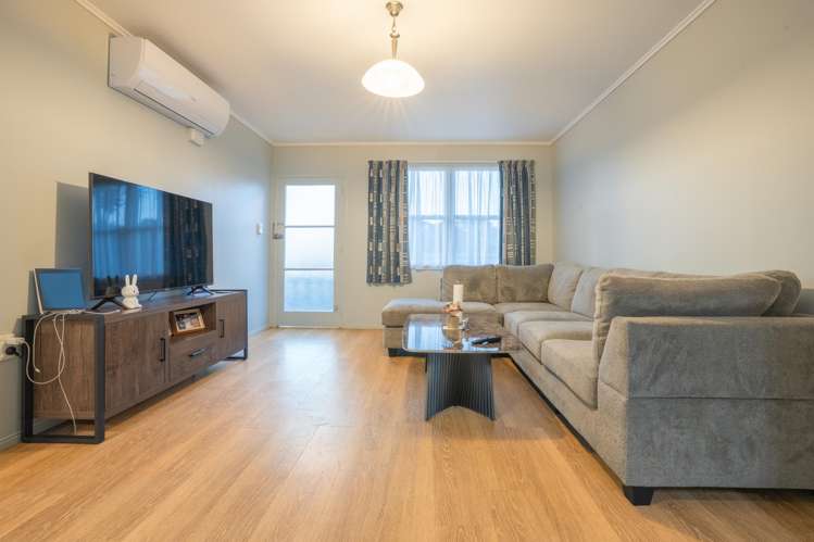 9 View Road Papakura_11