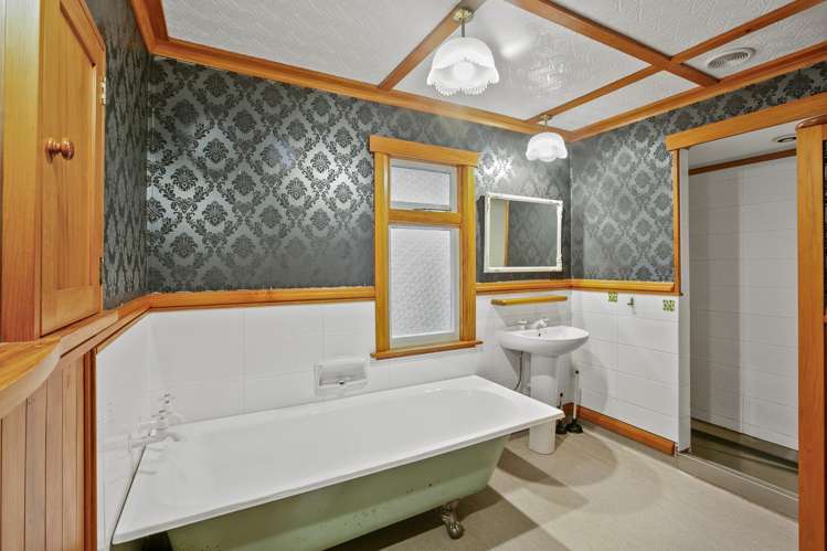 49 Cameron Street New Plymouth Central_13