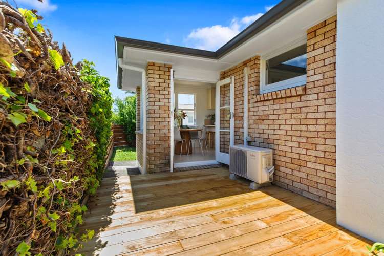 111 Bellevue Road Brookfield_20