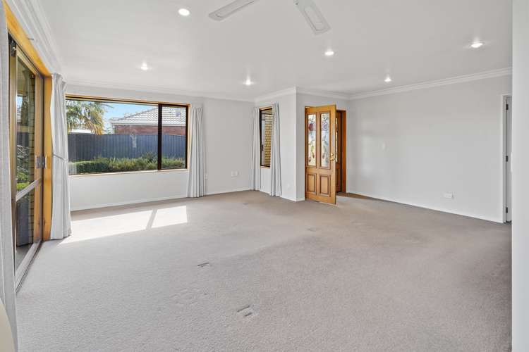 61 Masefield Street Stoke_10