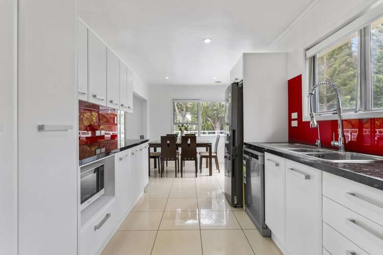 1/21 Woodcote Drive Glenfield_9