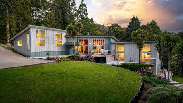 Oratia lifestyle home for sale with stream, glow worms and gardens