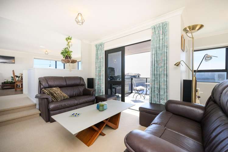 17 Marine Parade Foxton Beach_12