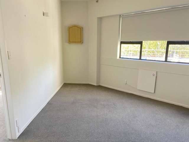 4B/142 Vincent Street City Centre_4