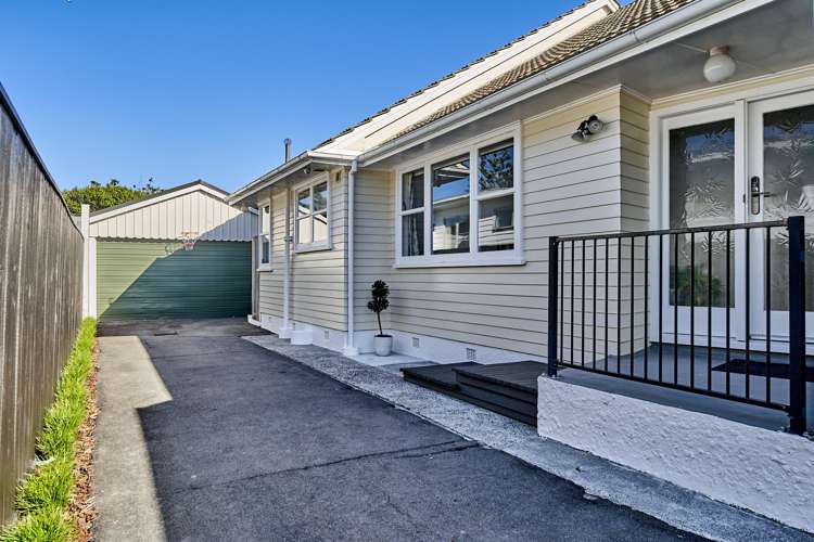 74 Wai-Iti Crescent Woburn_17