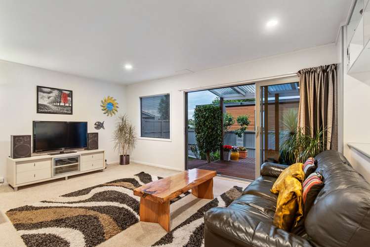 4/1 Warwick Street Morningside_23