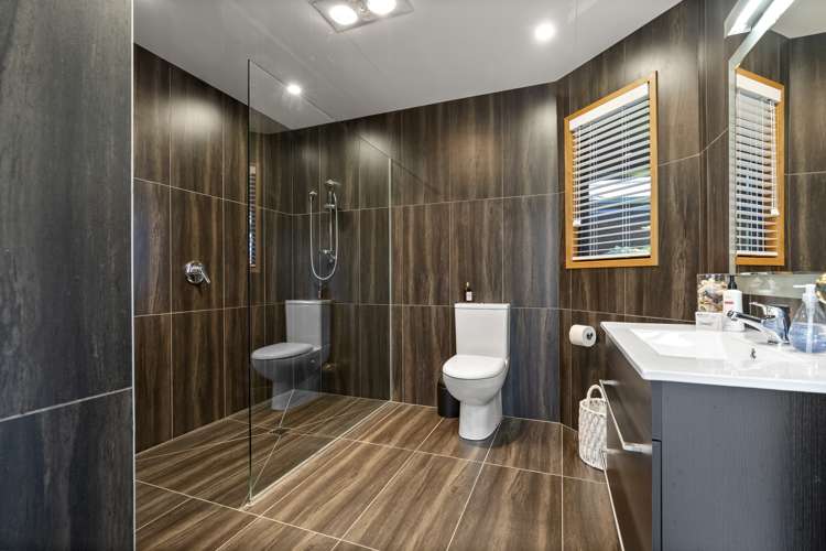 139 Clayden Road Warkworth_15