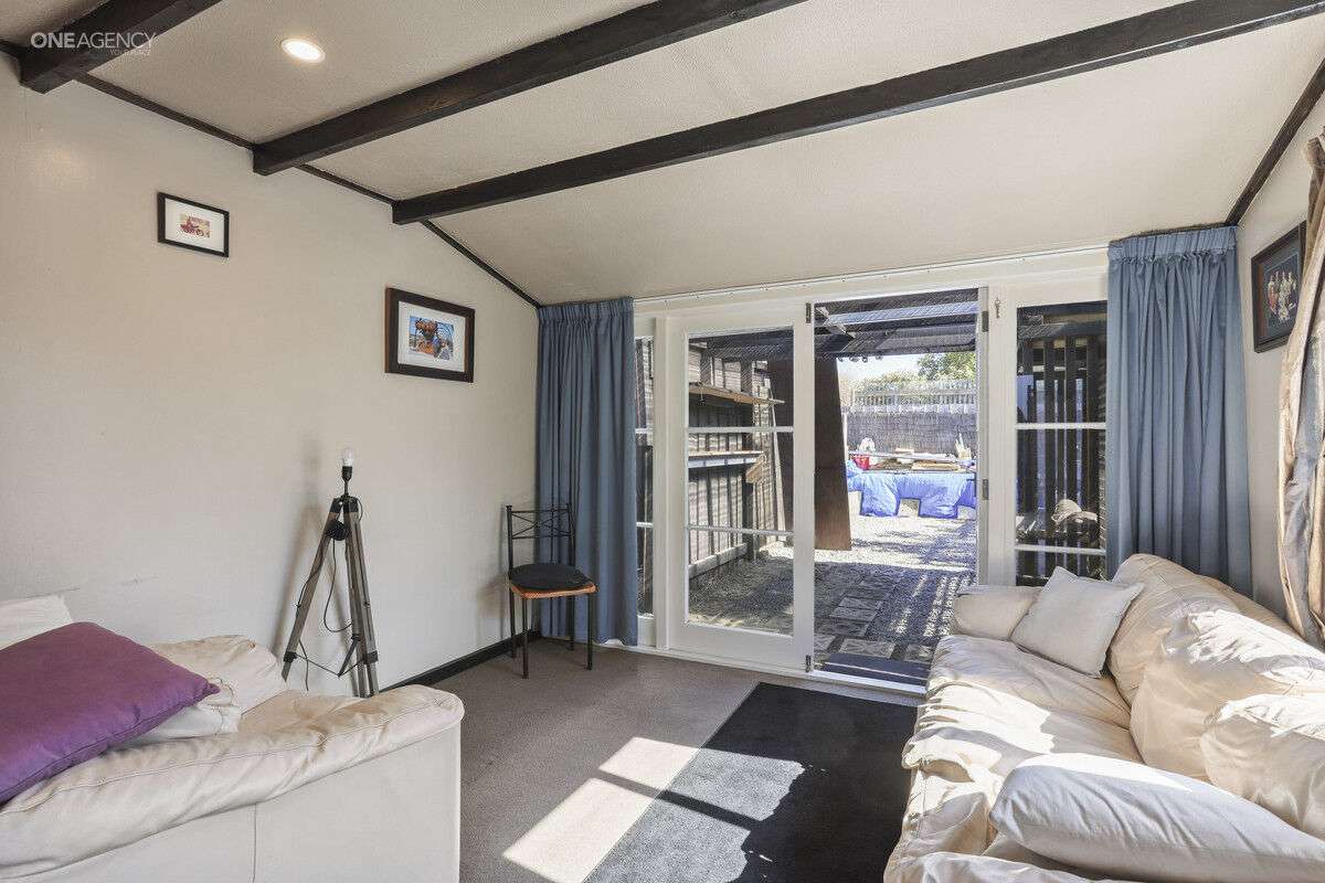 2/6 Drake Street_4