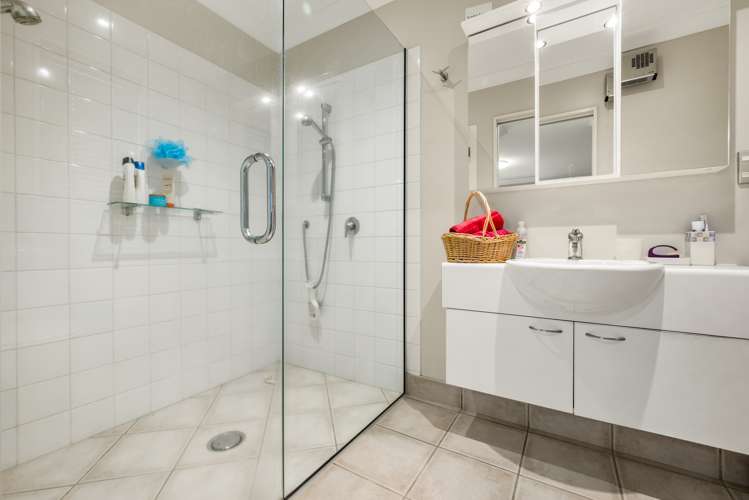 16 Becmead Drive Harewood_11