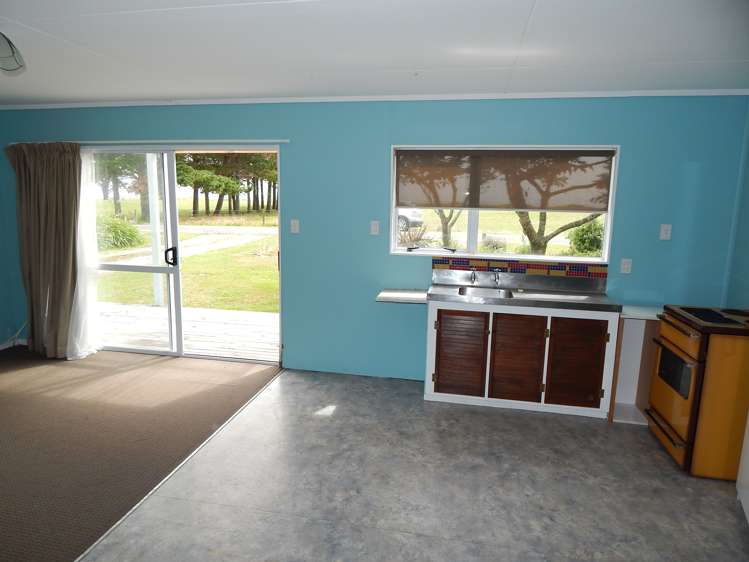 53 Marine Parade Carters Beach_3