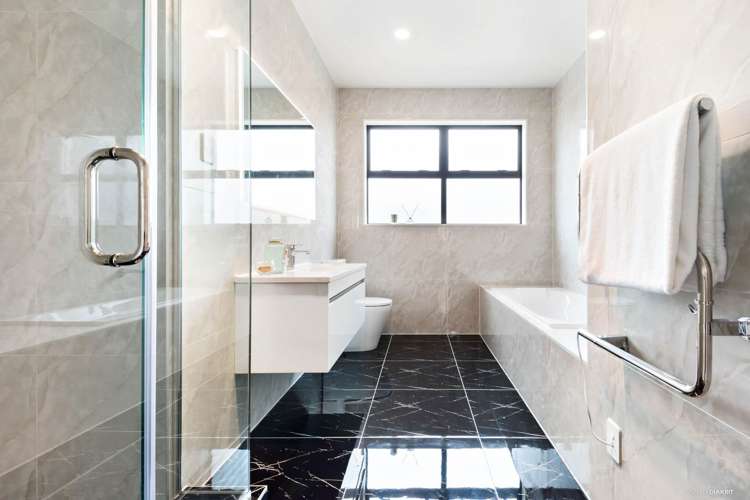 8 Mamuku Drive Massey_9