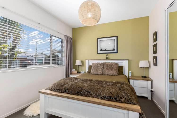 14 Jessie Street Petone_11