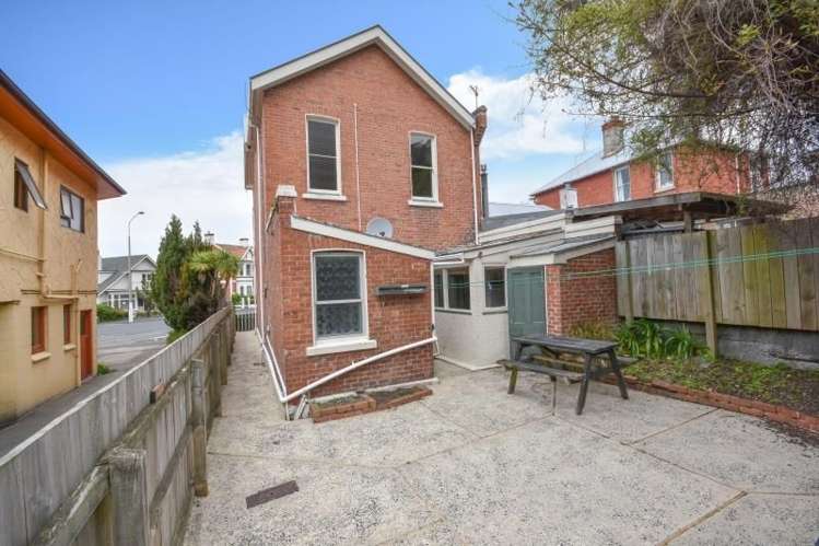 5 Warrender Street North Dunedin_11