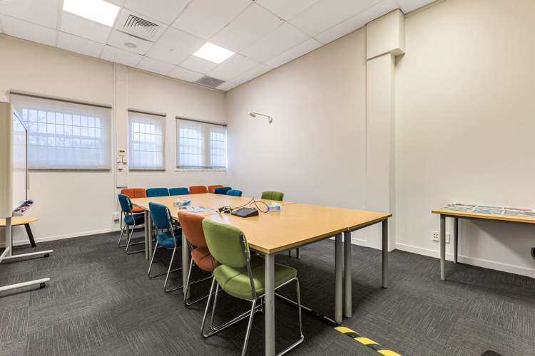 156-166 Main Street Upper Hutt Central_8