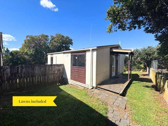 Charming End Property with Deck & Large Section