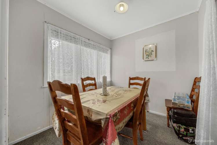 17 Kairanga Street Mangere East_3
