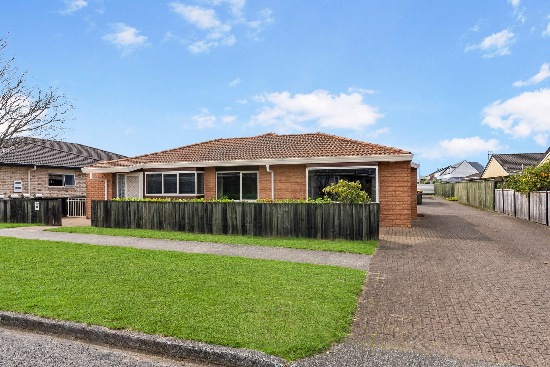 25a Seddon Street Glenholme_0