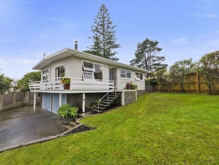 8a Malam Street Glen Eden_0