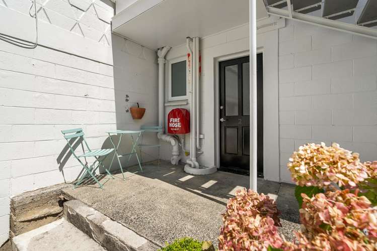 2/18 Hackett Street St Marys Bay_6