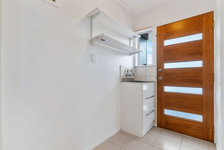 2/38A Ambler Avenue Glen Eden_23