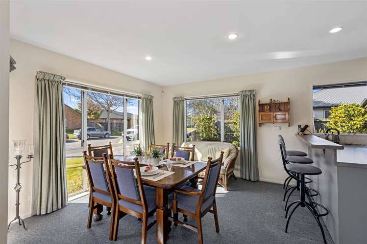 39 Kinsella Crescent Aidanfield_5