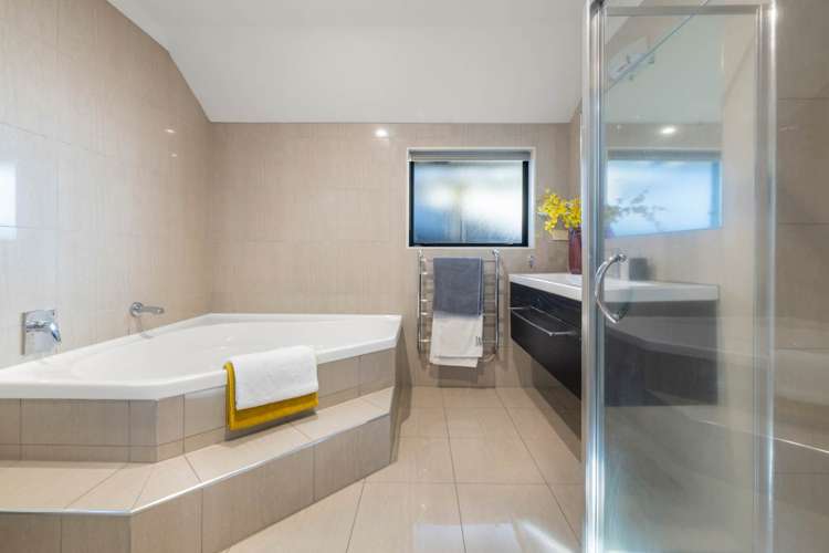 130 John Brooke Crescent East Tamaki Heights_14