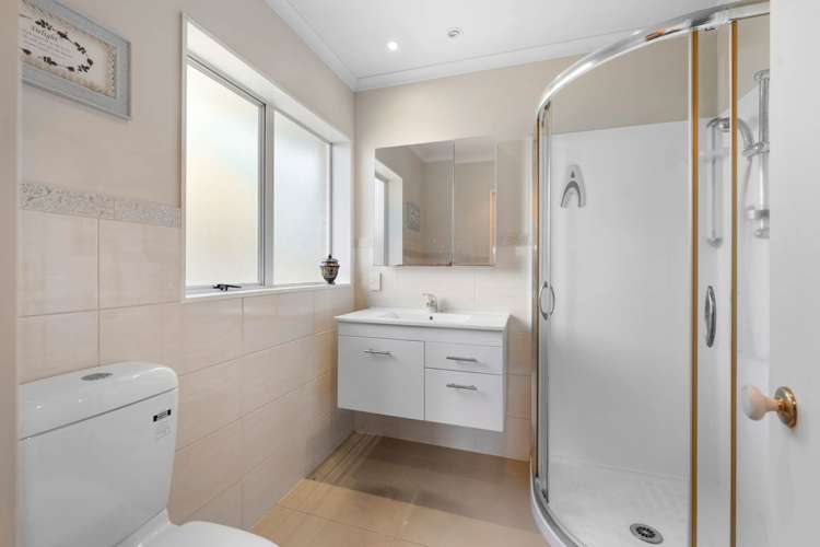 18 Amberwood Drive Northpark_18