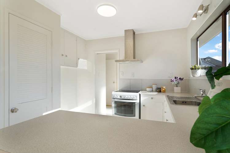 3/1a Amberley Avenue Te Atatu South_16