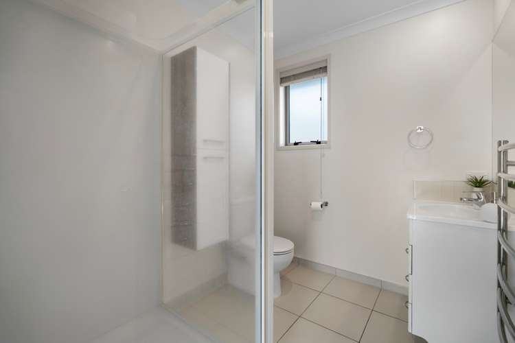 8 Bathurst Crescent Pyes Pa_13